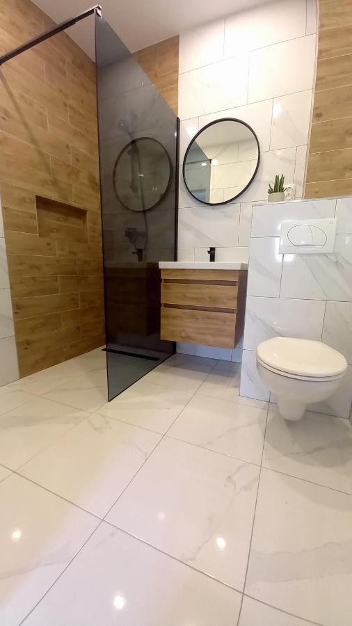 Apartmani Omrcen Baska Voda Exterior photo